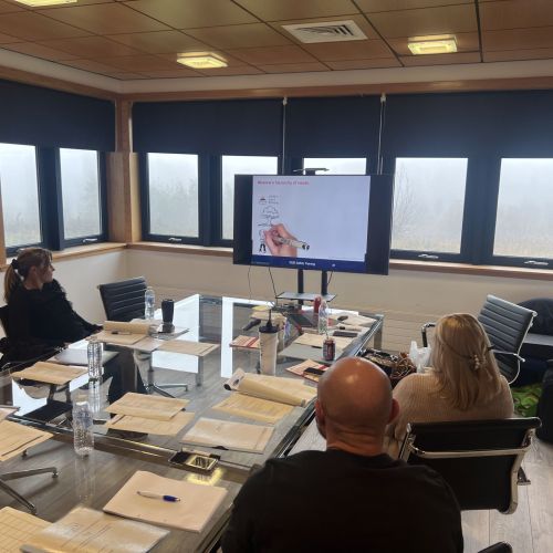 Level 3 Award in Education and Training (AET)